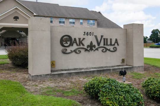 Oak Villa II property