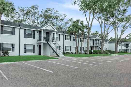 Magnolia Court property