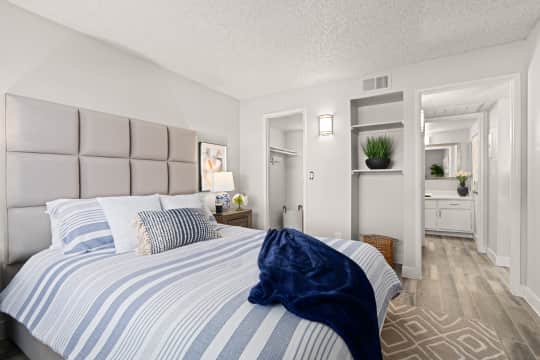 Promontory Apartments - Tucson, AZ 85704