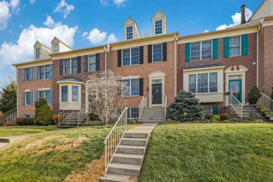 923 Hidden Moss Dr Apartments - Hunt Valley, MD 21030