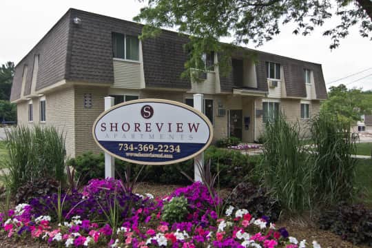 Shoreview Apartments property