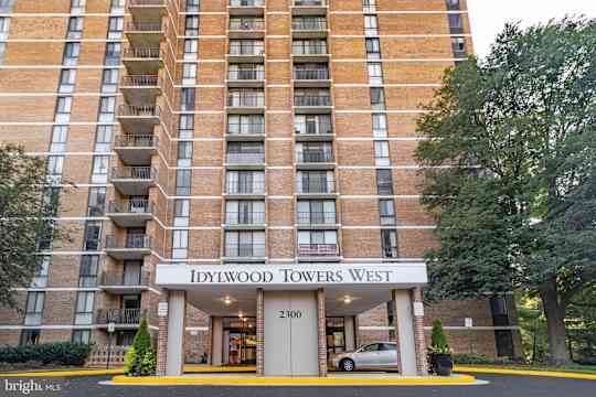 2300 Pimmit Dr #117 Apartments - Falls Church, VA 22043