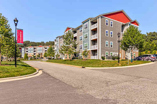10 Newbridge Apartments property