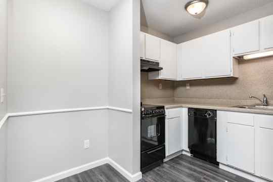 Apple Court Apartments property