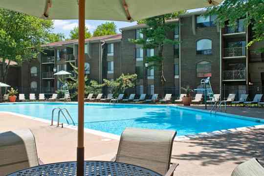 PeachTree of McLean property