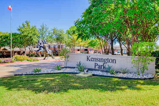 Kensington Park Apartments property