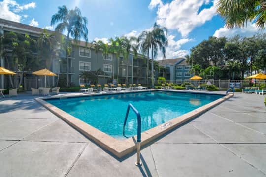 ARIUM Hampton Lakes Apartments - North Lauderdale, FL 33068