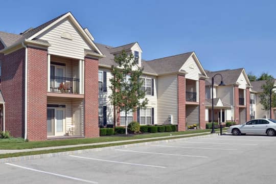 Amberley At Blue Bell Apartments - Blue Bell, PA 19422