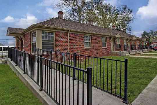 The Residences at Linwood property