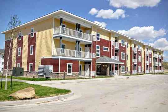 Emerald Ridge Apartment and Townhomes property
