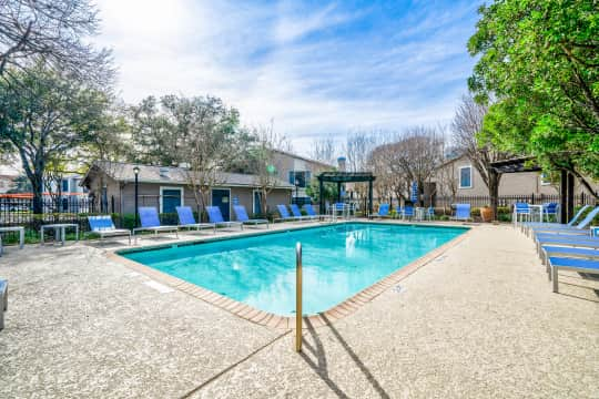 Sapphire Apartments - San Antonio, TX 78240