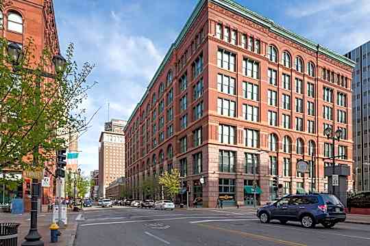 The Lofts at 1 Thousand property