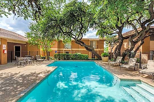 Lantana Apts - 4603 Vance Jackson Rd | San Antonio, TX Apartments for ...