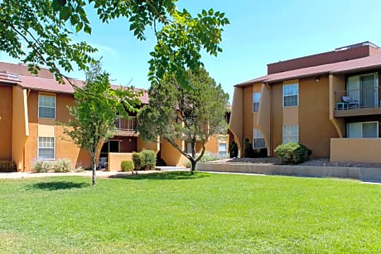 Executive West Apts Apartments - Albuquerque, NM 87112