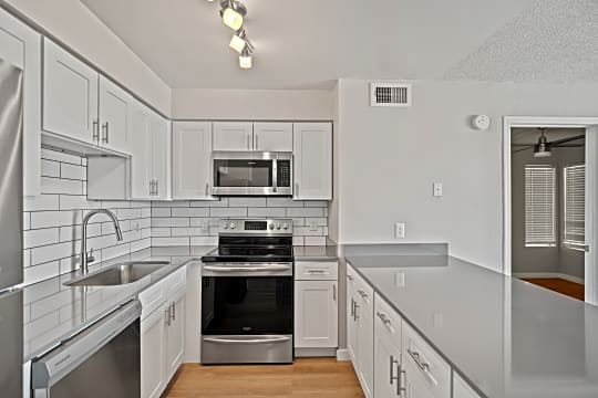 Maryvale Parkway Terrace - 4545 N Maryvale Pkwy | Phoenix, AZ ...