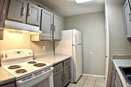 Andrew Apartments - 2224 Pass Rd | Biloxi, MS Apartments for Rent | Rent.