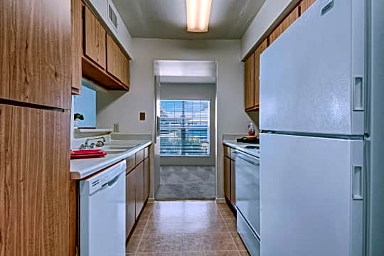 Santa Monica Place Apartments - 2 Reviews, Odessa, TX Apartments for Rent