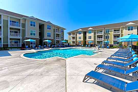 Sapphire at Centerpointe property