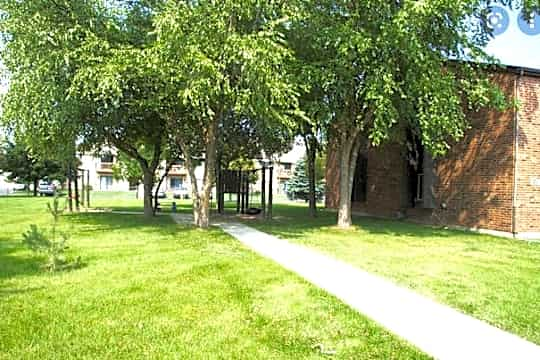 Stoneridge Apartments Apartments Elkhorn WI 53121