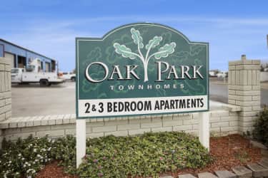 Community Signage - Oak Park Townhomes - Tulare, CA