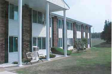 Laurel Gardens Apartments - Marshfield Wi 54449