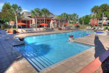 Pool - West 10 Apartments - Per Bed Lease - Tallahassee, FL