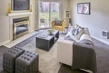 Living Room - Quartz Creek - Mountlake Terrace, WA