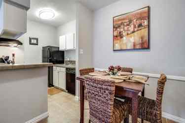Highland Cross Apartments - Houston Tx 77073