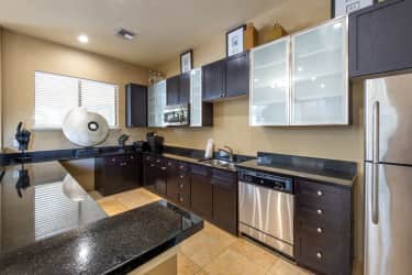Kitchen - Mirador & Stovall Apartments At River City - Jacksonville, FL