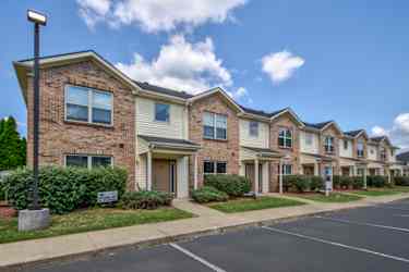 Springview Apartment Homes Newburgh In 47630