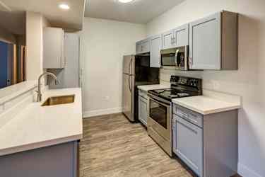 59 roosevelt apartments phoenix az 85043