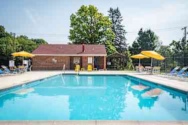 Lancaster Studio Apartments For Rent