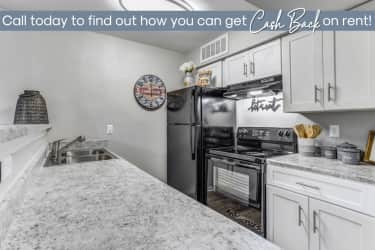 Kitchen - The Life at Forest View - Clute, TX