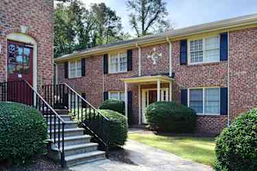 university garden apartments athens ga 30606