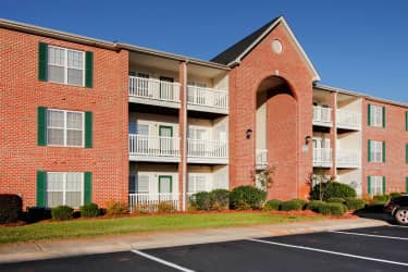 Building - Charles Pointe Apartments - Florence, SC