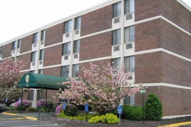 Building - Montcalm Heights Apartments - Chicopee, MA