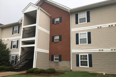 Student Quarters At Greenland Apartments - Murfreesboro, TN 37130