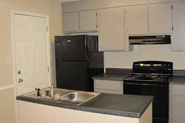 brandon court apartments warner robins ga 31088