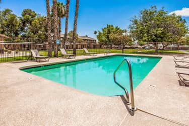 Pool - Falcon Glen - Mesa, AZ