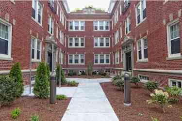 3 bedroom apartments for rent in roslindale ma