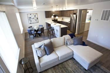 Living Room - Riverview Loft Apartments - Spokane, WA