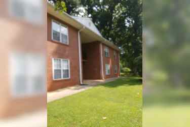 Spring Pointe Apartments - Decatur Ga 30030