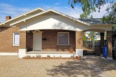 Houses for rent near Mcdowell/Central Ave Light Rail Station - VMR, Phoenix,  AZ 