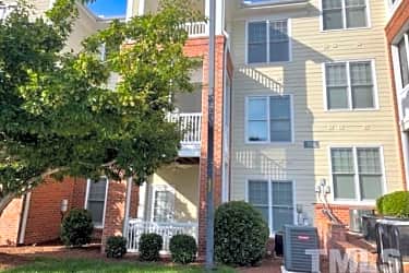 Building - 724 Portstewart Dr #724 - Cary, NC
