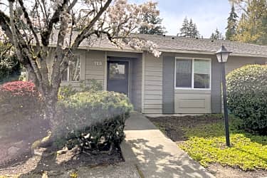 Crossroads Houses for Rent | Bellevue, WA ®