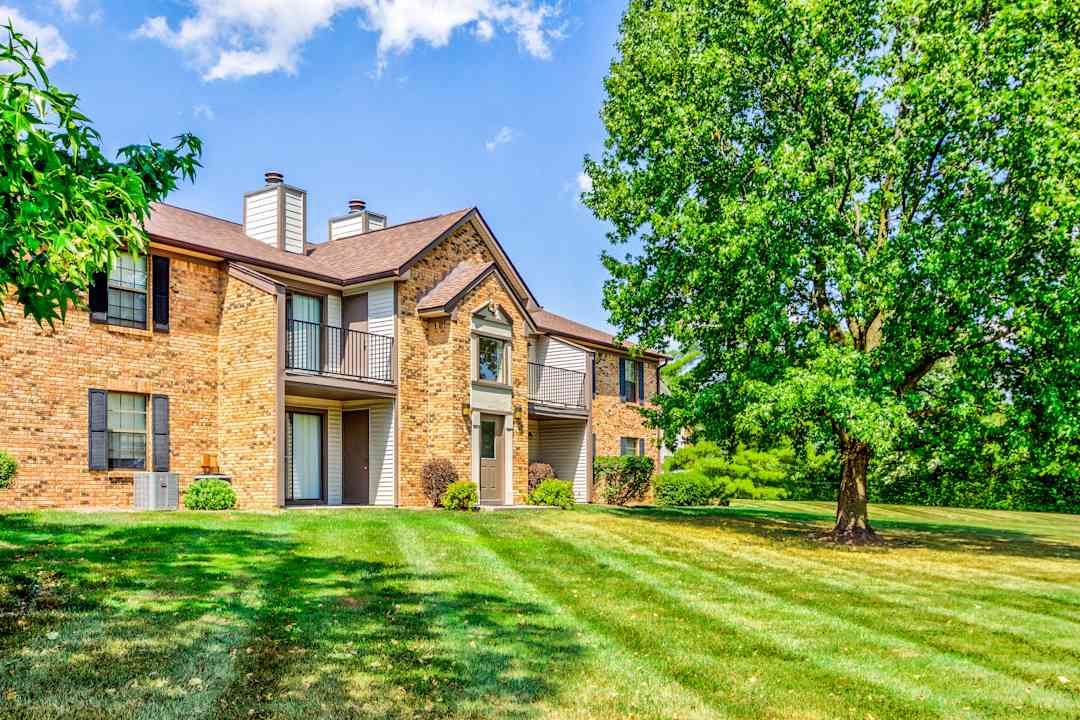 Cedar Ridge Apartments Indianapolis, IN 46235