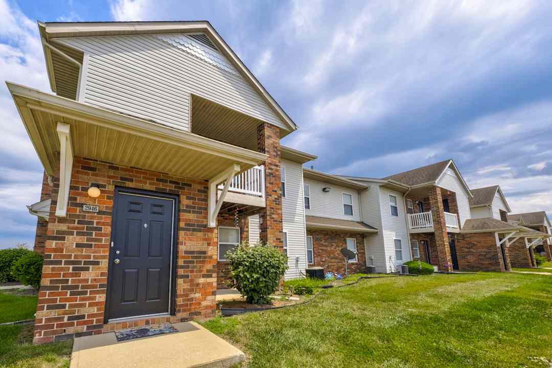 Amberwood Place I Ii 2864 Amberwood Pl Kokomo In Apartments For Rent Rent Com