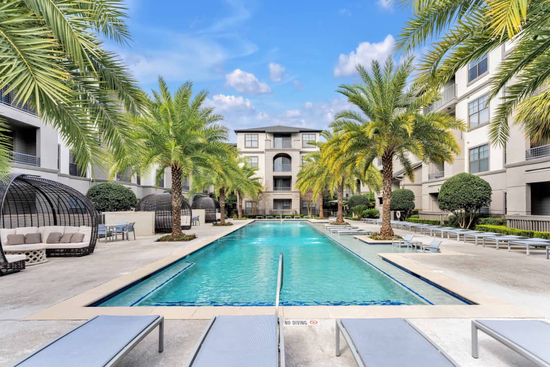 Portico Kirby - 7550 Kirby Dr | Houston, TX Apartments for Rent | Rent.