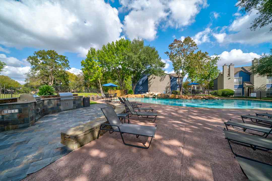 Bellevue at Pecan Grove 2400 Old South Dr Richmond, TX Apartments