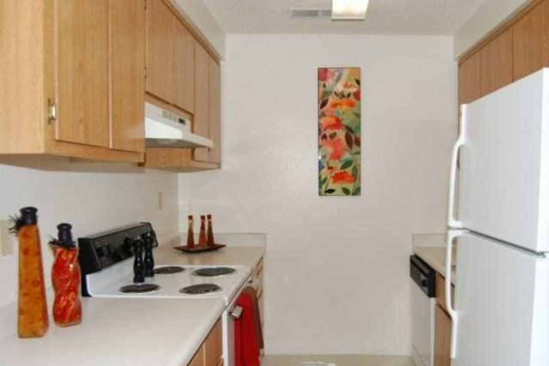 Emerald Pointe Apartments - Modesto Ca 95350